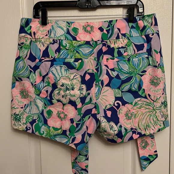 LILLY PULITZER Sri Lanka Shorts 4" Multi color tie front shorts - Picture 8 of 12